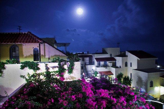 Aroma Creta Hotel คูตซูนารี ภายนอก รูปภาพ
